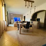 Gp House